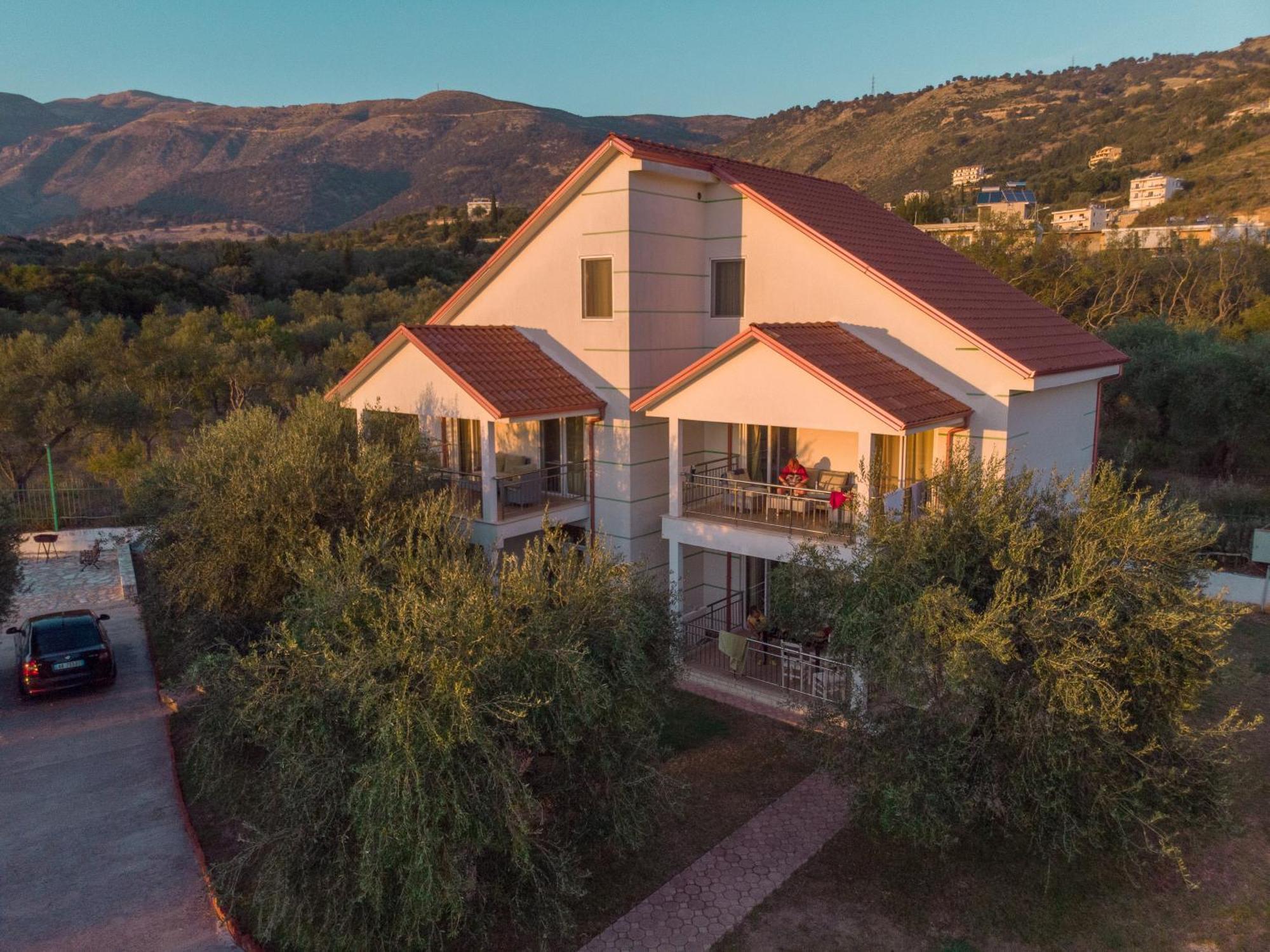 Villa Aria Prive Himarë Exterior foto