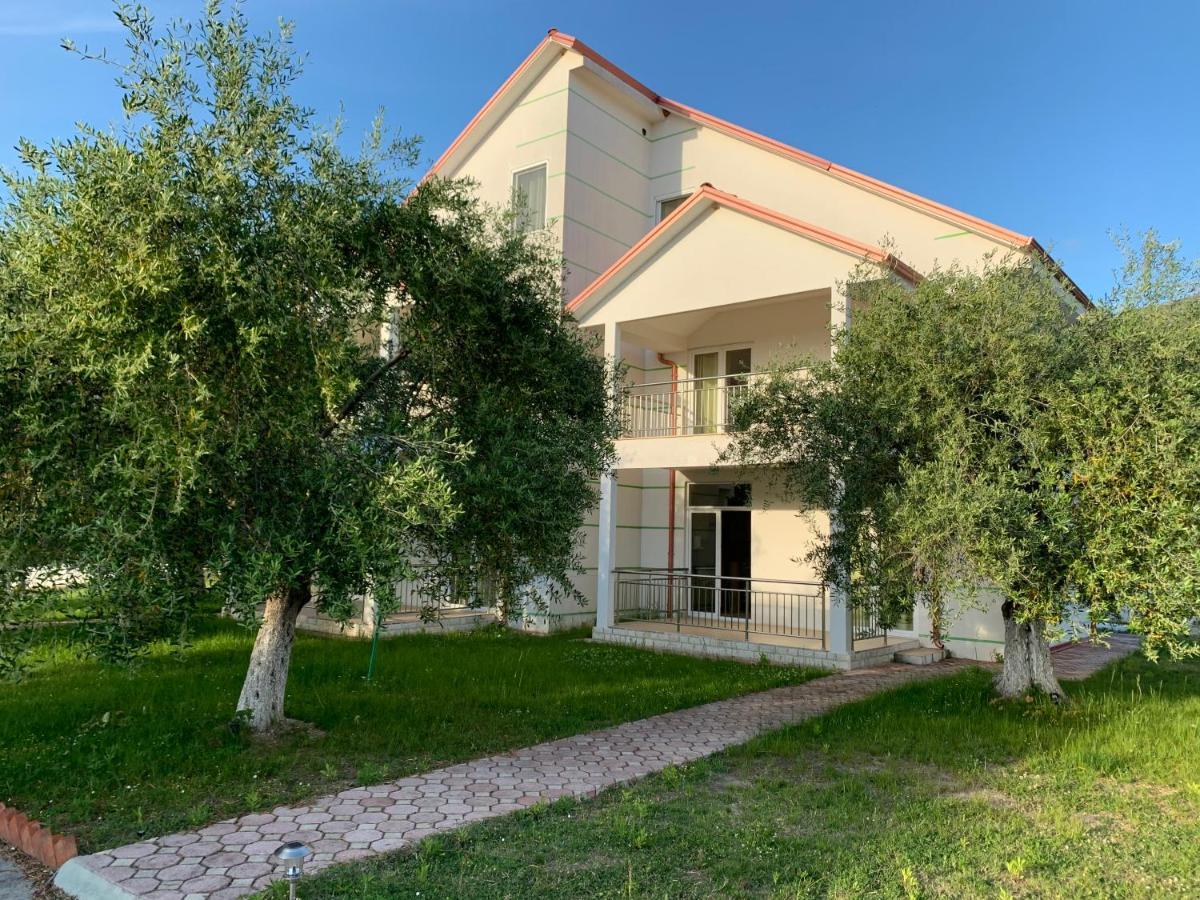 Villa Aria Prive Himarë Exterior foto